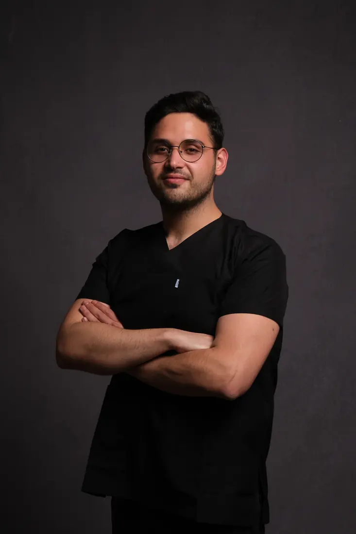 Diş Hekimi Abdullah Durna